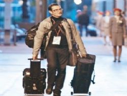 Kazmayı vurduğu anda mescit yapmak zorunda