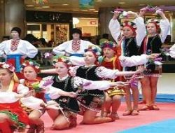 Ankara folklora doydu