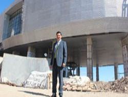 Emel Sayın ve Orhan Gencebay'la görüşmeler sürüyor