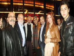 Genç reklamcılar ödüllerini aldı