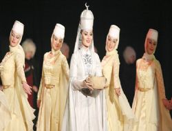 Festivalde Elbruz rüzgarı esecek