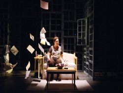 DT sahnesinde iki ayrı dram