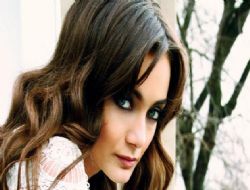 Festival yüzü Damla Sönmez