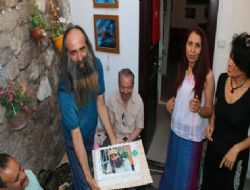 12 sanatçının sezon finali