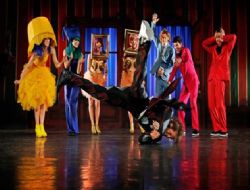 Kuğu Gölü'nde sokak dansı