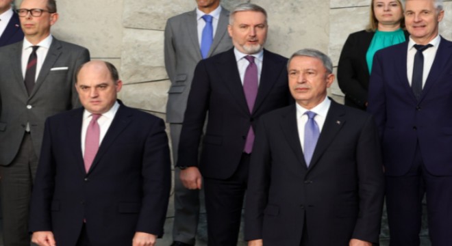 Bakan Akar, NATO Savunma Bakanları Toplantısı'na katıldı