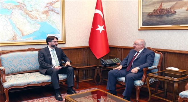 Bakan Güler, Türkiye'nin Mogadişu Büyükelçisi Aktaş'ı kabul etti