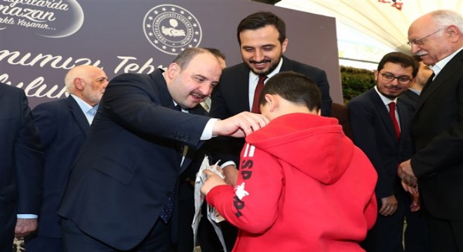 Bakan Varank: 
