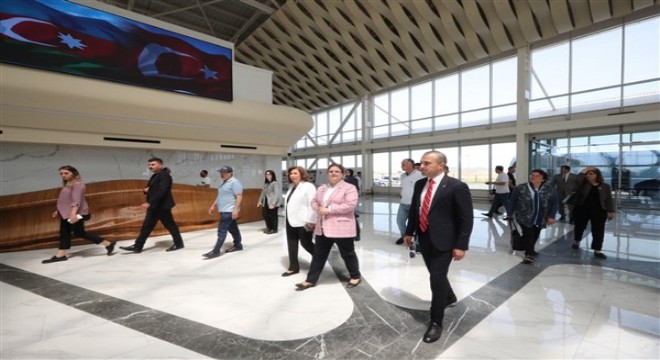 Bakan Yanık, Ermenistan'ın işgalinden kurtarılan Şuşa'yı ziyaret etti