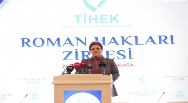 Bakan Yanık, Roman Hakları Zirvesi'ne katıldı