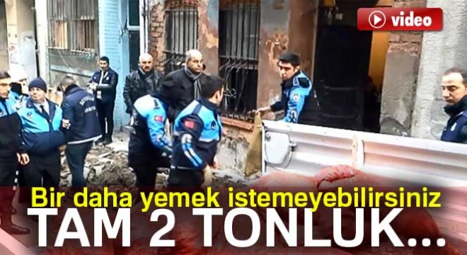 Beyoğlu'nda 2 tonluk midye dolma operasyonu
