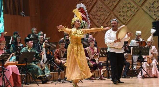 Çeyrek asırlık bağımsızlık kutlaması