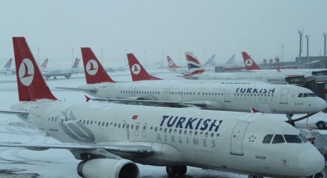 Esenboğa'da uçuşlar iptal