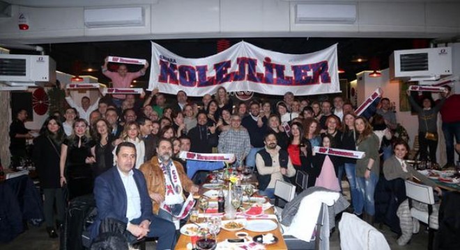 Geyşalar renk kattı