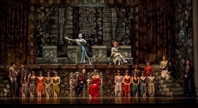 ‘Hamlet' için sahne zamanı