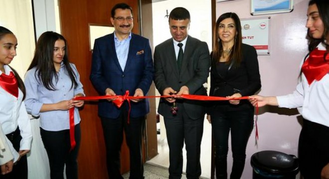 İstihdam için ‘Elimden Tut'