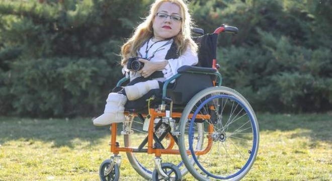 Lösemili Öykü Arin'e destek sergisi