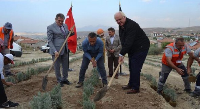 Mamak'tan lavantalı iklim mesajı