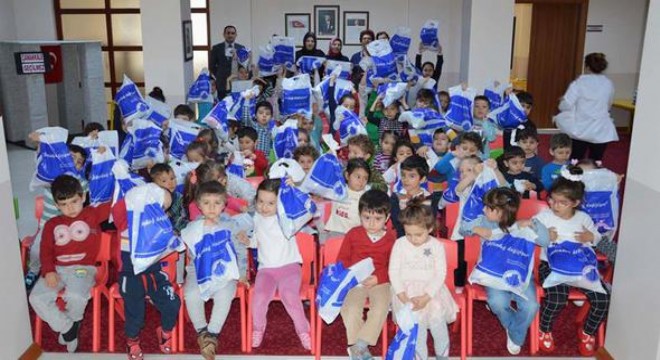 Miniklere temizlik eğitimi