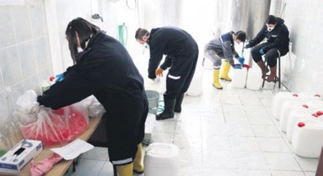 Öğrencilerin ürettiği dezenfeksiyon ürünleri ‘yok' satıyor