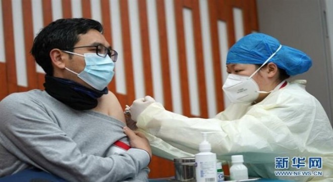 Sinopharm, Çin'de 10 milyon kişiye Covid-19 aşısı uyguladı