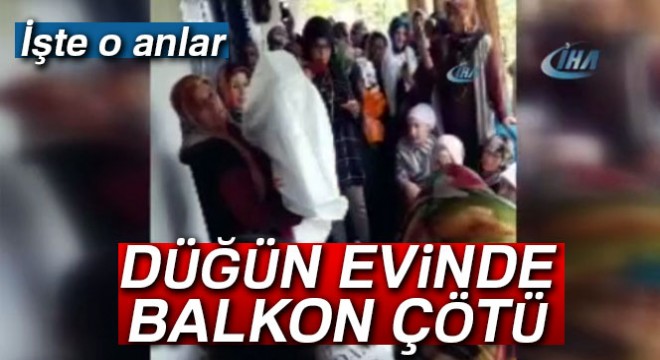Vatandaşların ağırlığına dayanamayan ahşap balkon çöktü