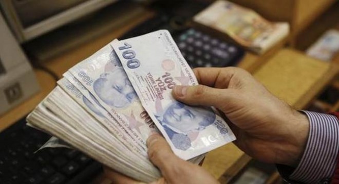 Yargıtay, hamile işçiyi kovan patronun üst sınırdan tazminat ödemesi gerektiğine karar verdi