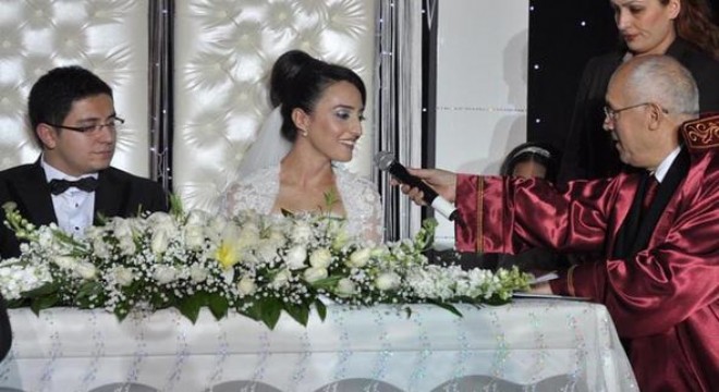 Yüzlerce çift 14 Şubat'ta  ‘evet' diyecek